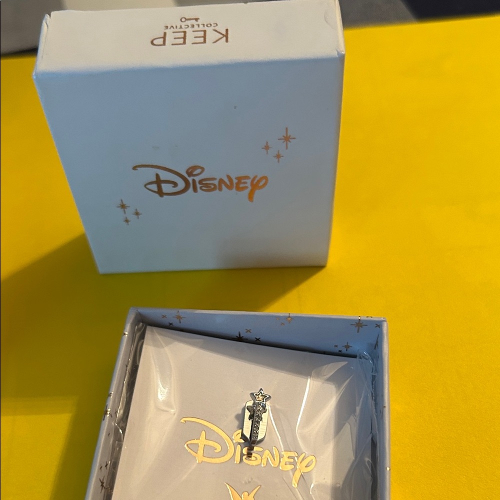 Disney Silver Star Wand Brooch Pin